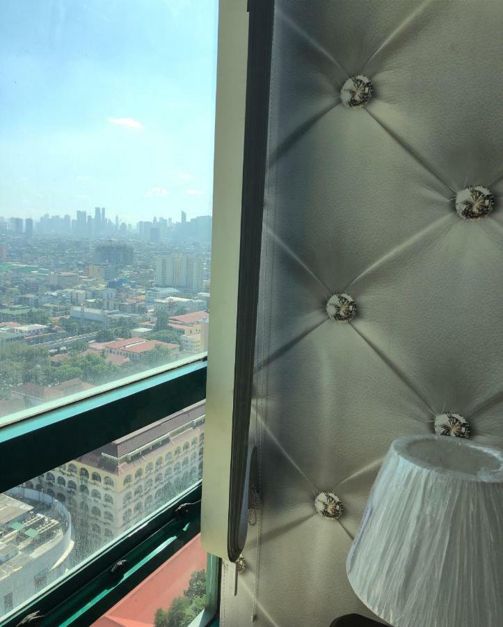 67 Sqm. Condo Unit In Robinson Place Residences Manila Eksteriør billede